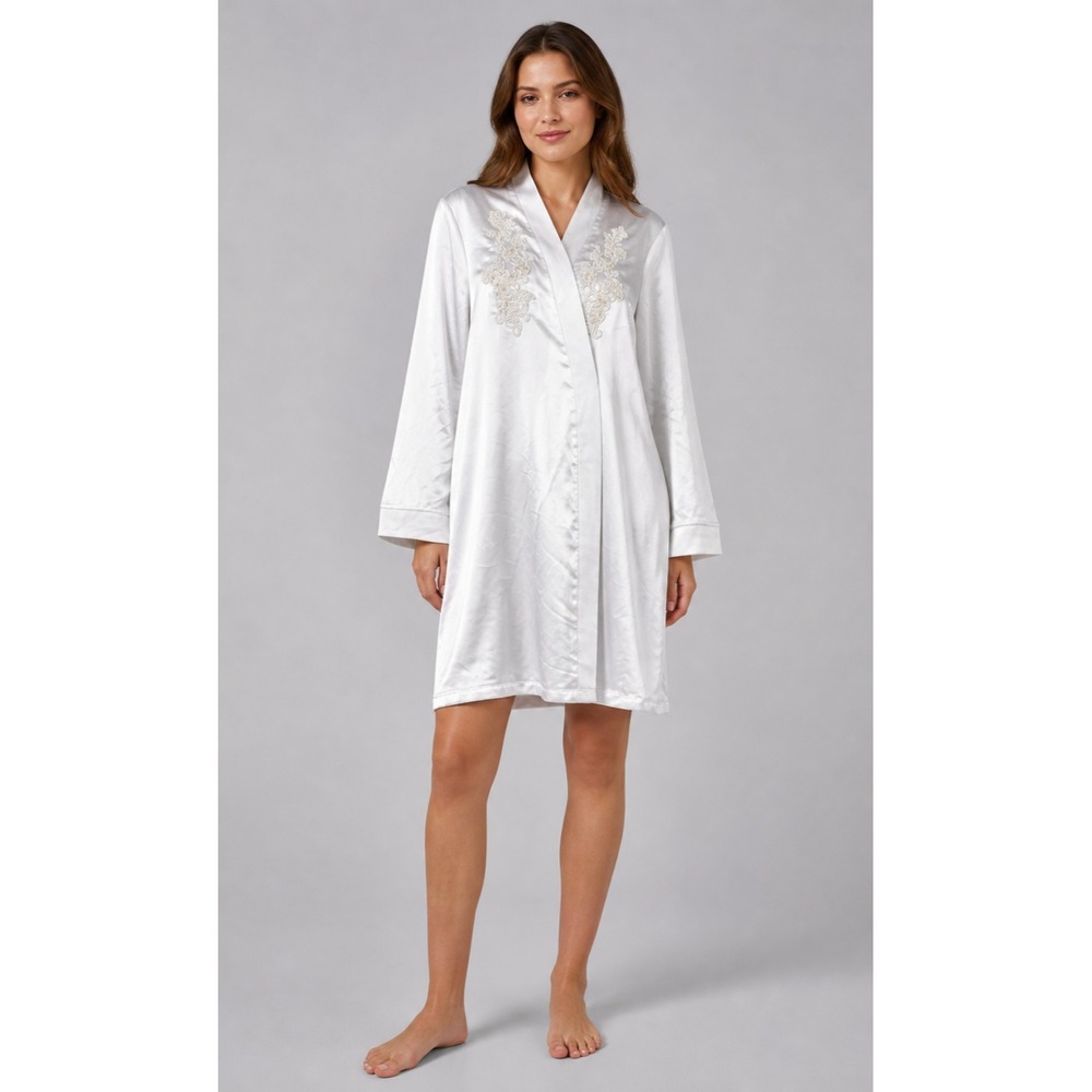 Linea Donatello Satin Robe L/XL White Polyester Open Applique Sequined BRIDE